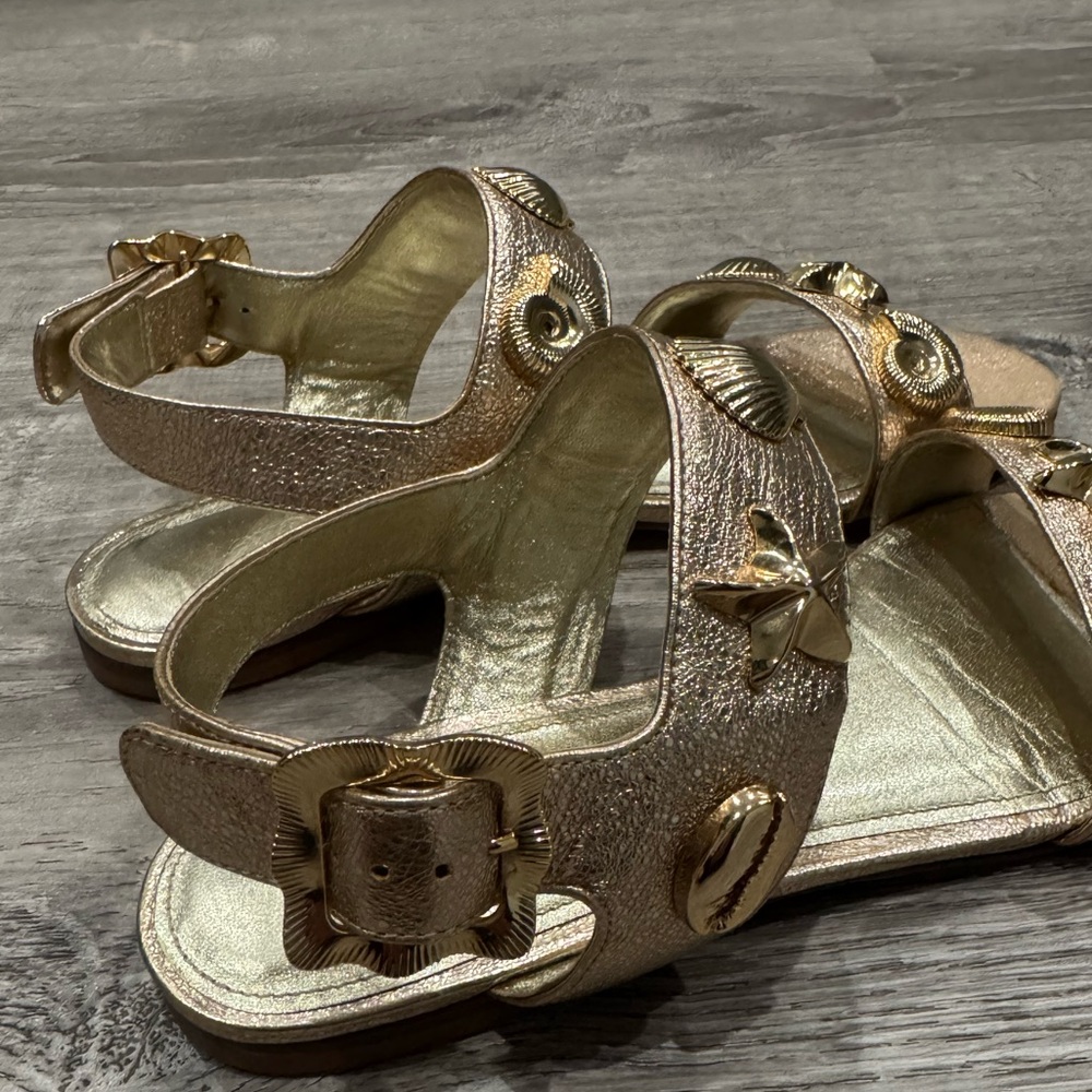 LARROUDE PREOWNED MADISON GOLD LEATHER SHELL SANDALS 6 ANTHROPOLOGIE - Picture 10 of 16